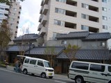 弐番館前店舗引越し