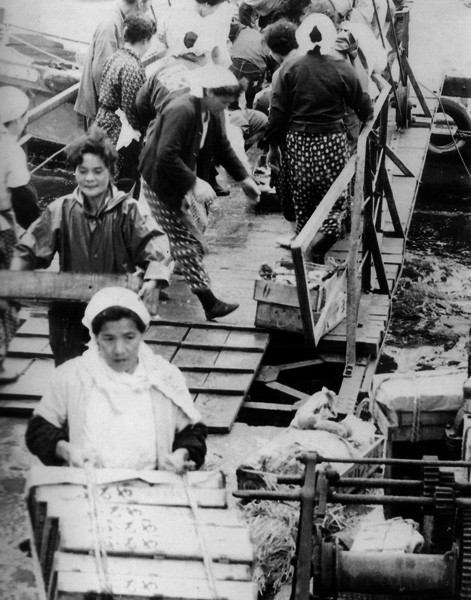 軍艦島荷揚げ521