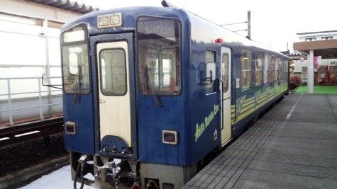 8805