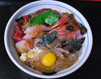 一期一会の海鮮丼