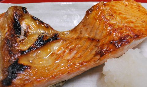 荒川の川鱒(サクラ鱒)の白焼き