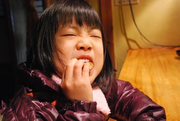 ゴマ入りクッキーちょっと硬かったようです