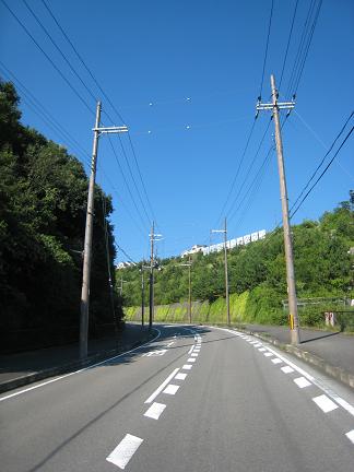 今日も空は青い