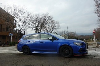レヴォーグSTISports