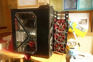 フルタワーデスクトップパソコン