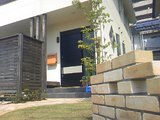 23792f62.jpg