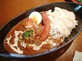 主人はスタミナたっぷりカレー