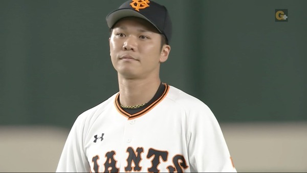 【悲報】坂本勇人さん、直近６試合で４失策 	