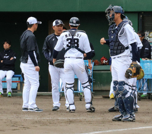 20160212-OHT1I50070-L