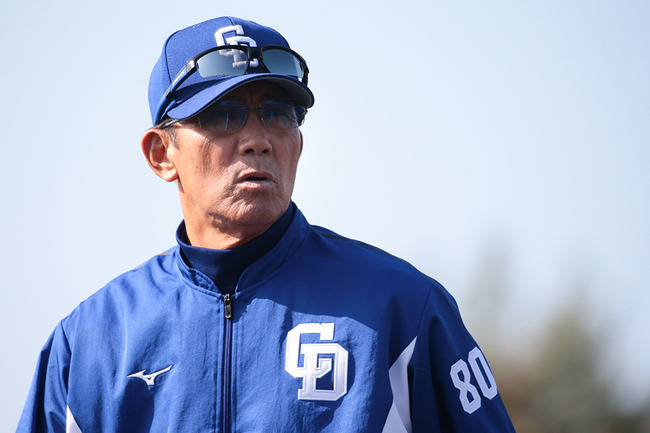 本拠地で2試合連続大量失点の中日・森監督、ファンに「我慢」をお願い