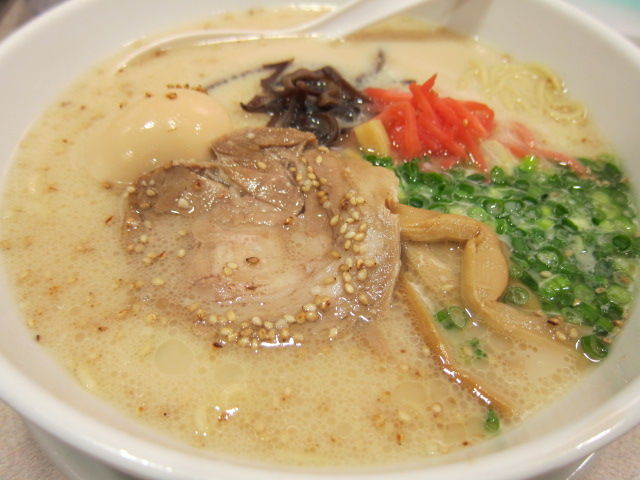 とんこつ