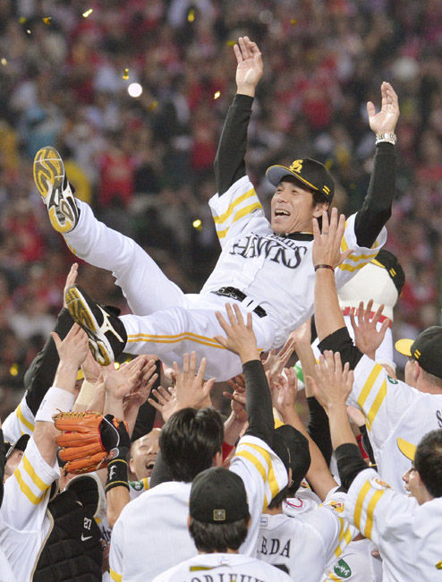 141030_bbl_npb_akiyama_650