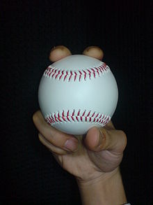 220px-Two-seam_fastball_1