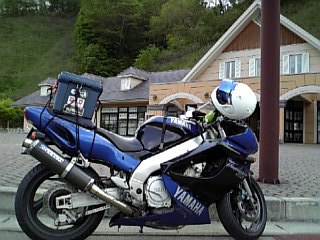b82f3dd8.jpg