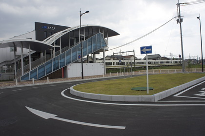 JR志都美駅西側駅前