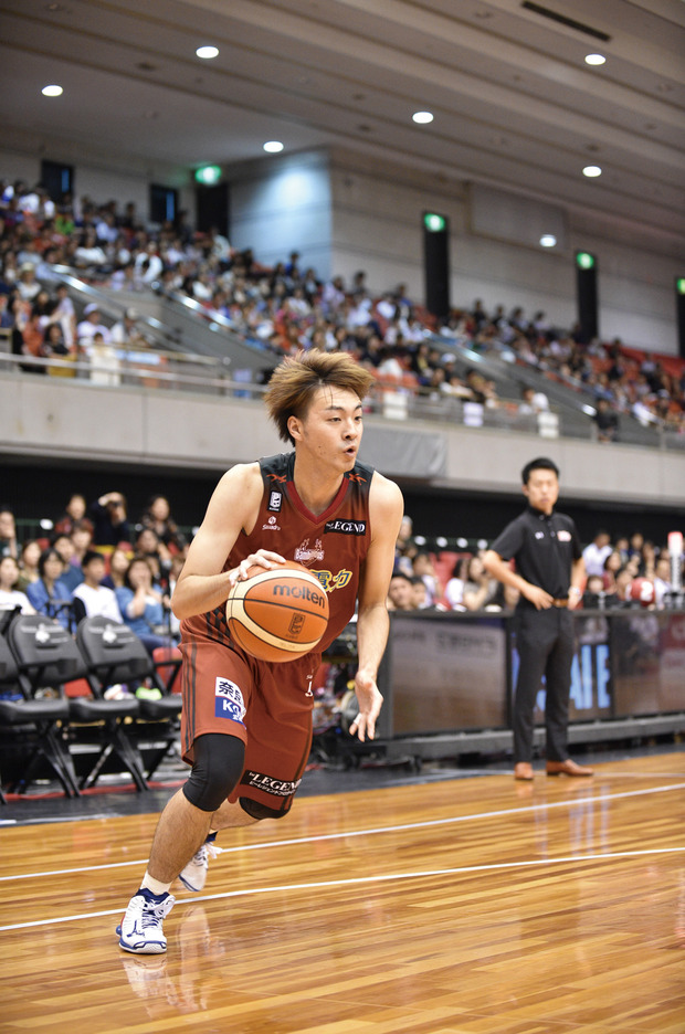 山下選手メイン