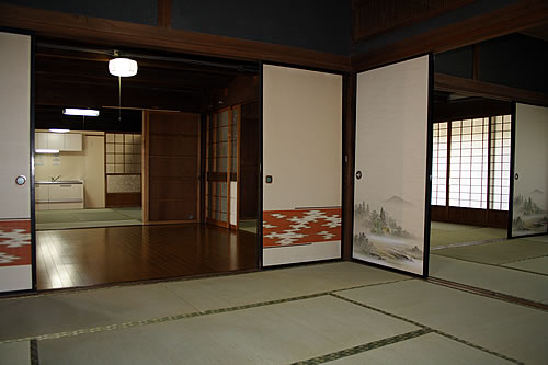 003