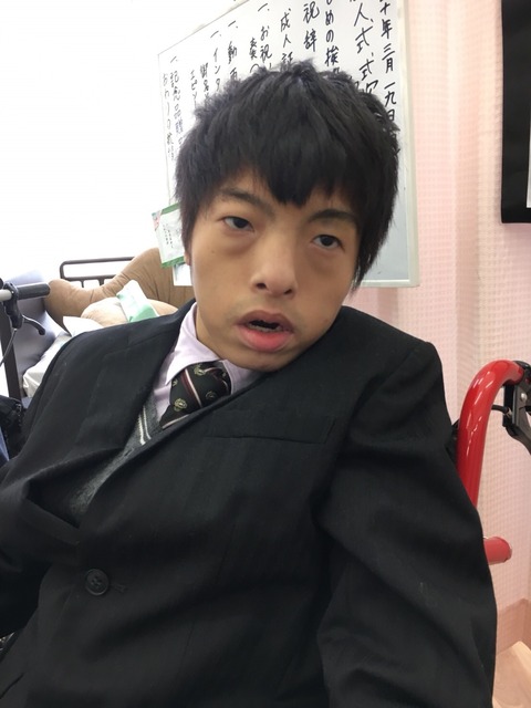 714AFBFB-AE15-41A7-A5DF-2A1B2BB9C159