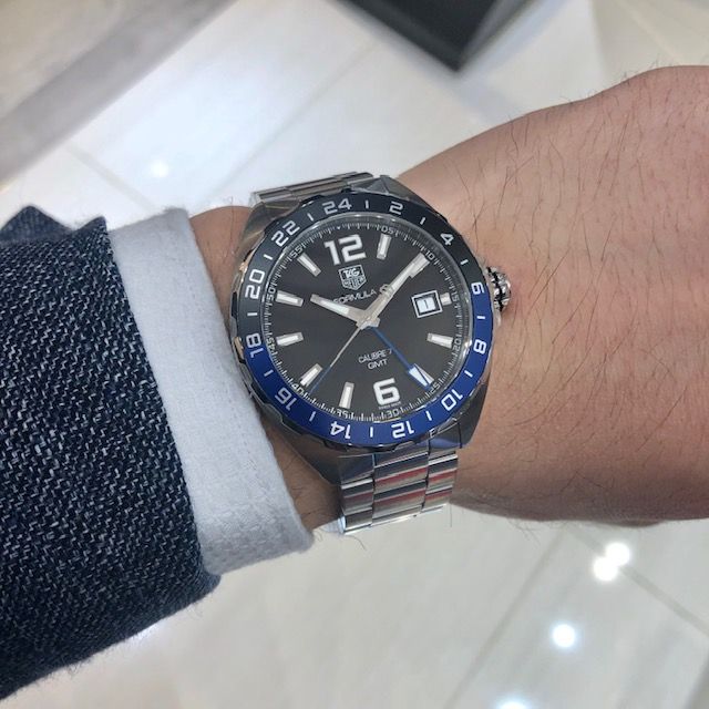 タグ・ホイヤー:青黒ベゼル搭載のモデル!! | ブランド腕時計 タグ・ホイヤー:青黒ベゼル搭載のモデル!! | ブランド腕時計
