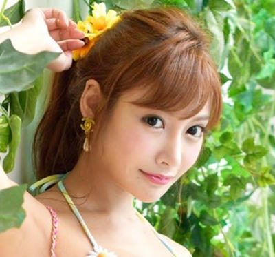 明日花キララ
