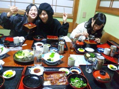 0b4cdd80-s