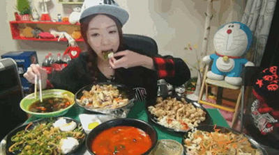 韓国人 食べ方