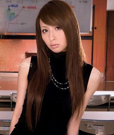 女子大生
