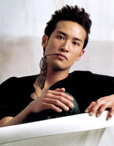 松岡昌宏