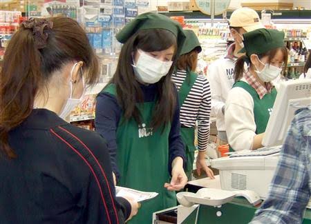 スーパー店員