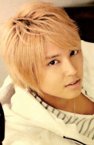 手越祐也