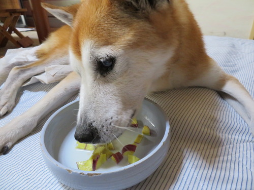 さつま芋の牛乳かけ