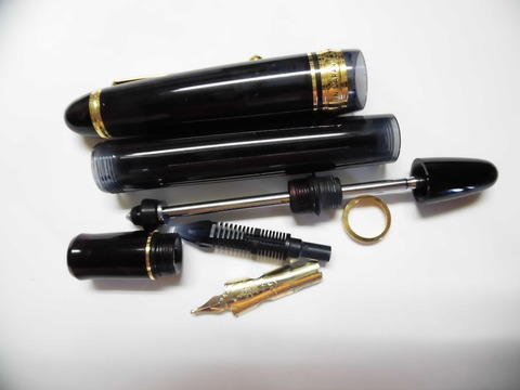 PILOT CUSTOM 823 プランジャーの整備 : 万年筆おやじの備忘録