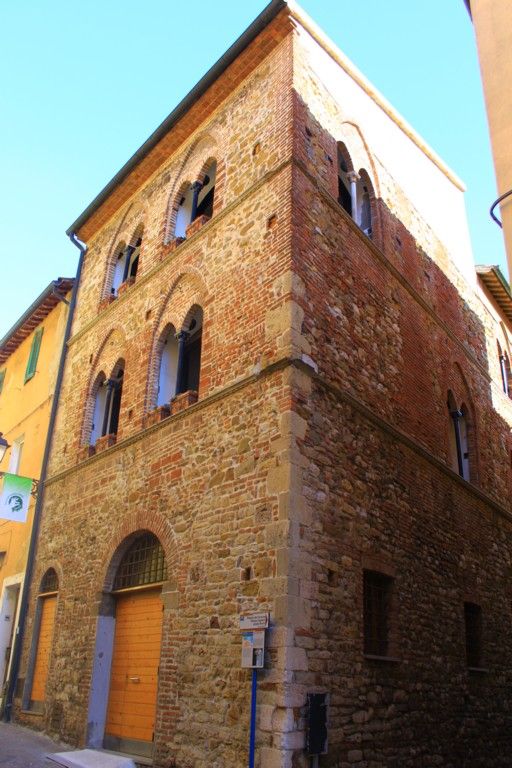 Casa_delle_Bifore