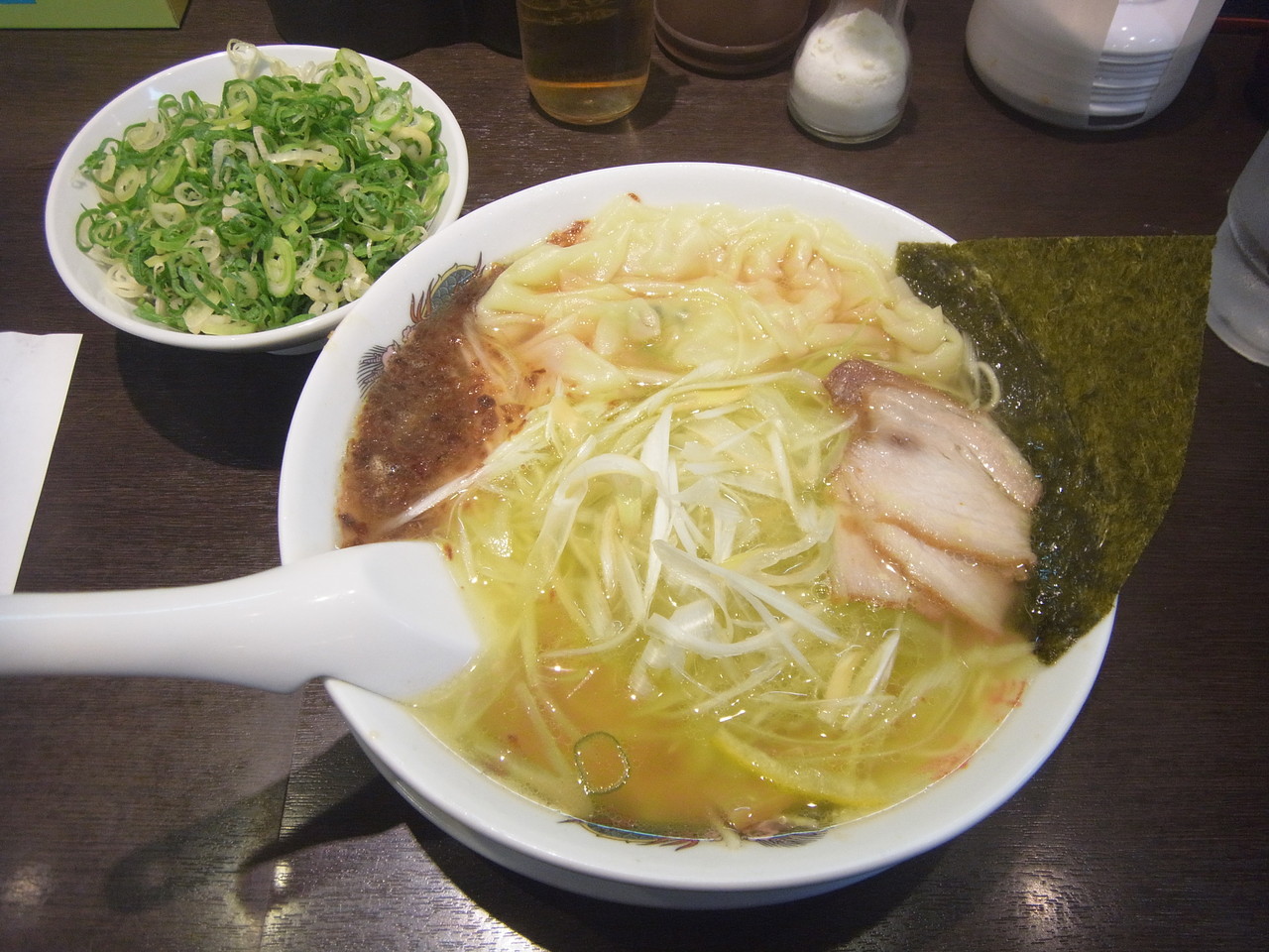 小平 来来亭 小平仲町店 塩ラーメン 745 ワンタン 108 各税込 ハラヘリ日記 Ii