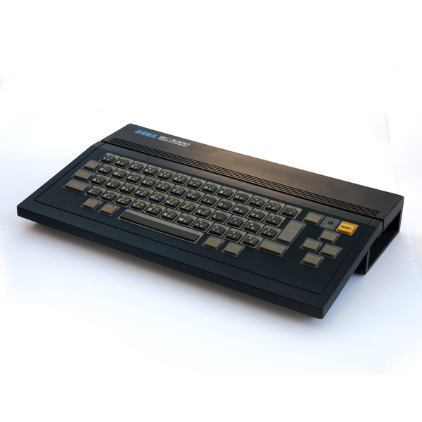 Sega_SC-3000_wb