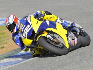 motorcycle-racer-617745_640