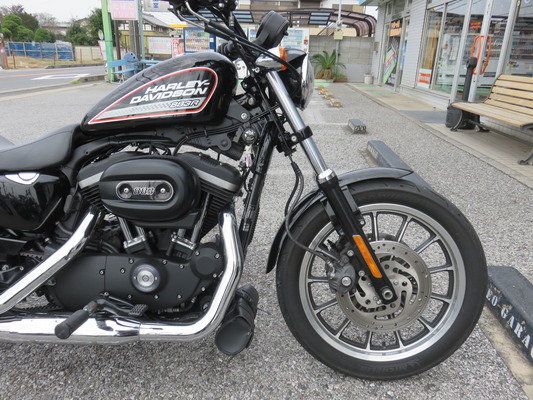 13XL883R 前後サス交換02