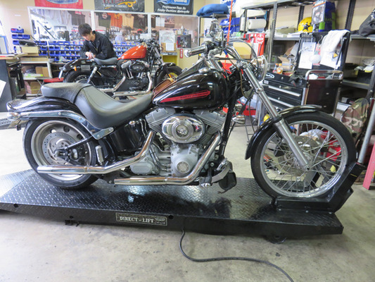 07FXST T-MAX1