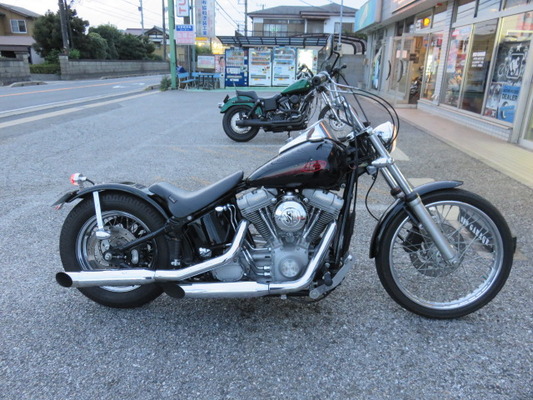 2002年式FXSTのタンク交換 その①フィッティングテストからペイント