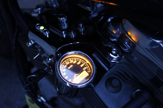 メーター界に革命が起きた!! 4インジケーター内臓電気式48㎜メーターが