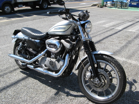 2006年式 スポーツスター XL1200R 純正フロントキャリパー 左右 2006年式 スポーツスター XL1200R 純正フロントキャリパー 左右