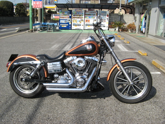 a75182e0-s.jpg a75182e0-s.jpg