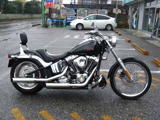 2007年式FXSTC ハンドルをナロースカイハイバーに交換