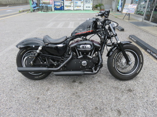 2011年式XL1200Xフォーティーエイトに4インチラウンドエア