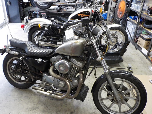 ハーレー純正　スポーツスター　アウターチューブ　XL883L ハーレー純正 スポーツスター アウターチューブ XL883L ハーレー