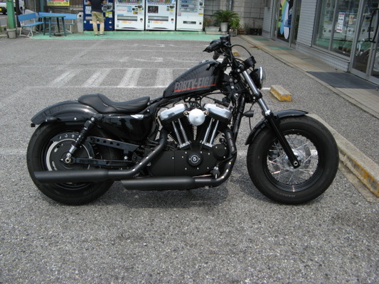 2013年式XL1200X スポーツスター・フォーティーエイトにUSリアプーリー 