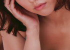 「腰周りがエロイ」 元お天気キャスター・甲斐まり恵(29)初ビキニ披露