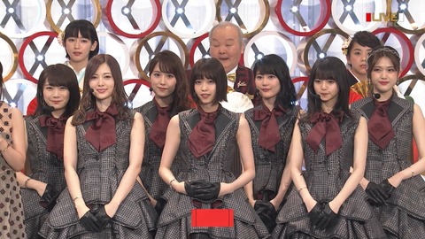 【乃木坂46】紅白歌合戦『インフルエンサー』巨大モニターでヒム子とのコラボが実現!みんな嬉しそうだったねwww