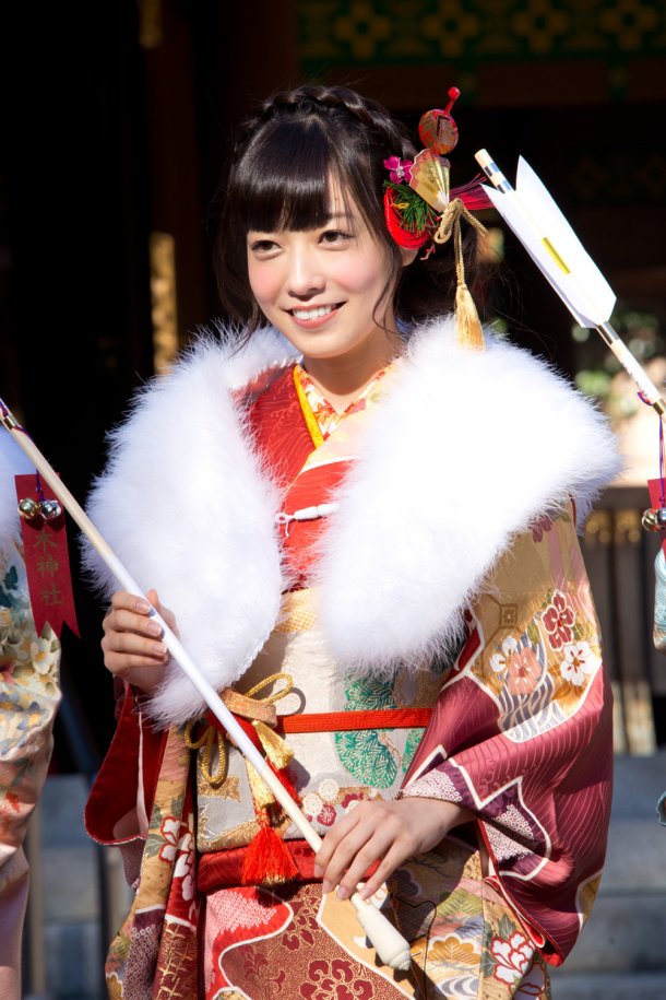 乃木坂46】新成人メンが乃木神社で振り袖姿の成人式【画像あり】