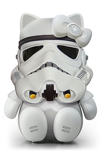 hello_kitty_masquerade_640_51